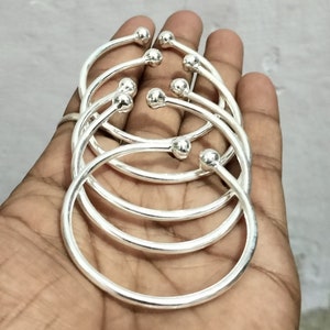 Set von 5 Armreifen, dicke Boho Silber Armreife, Set mit 5 Armreifen, Handgemachte Silber Armreife für Frauen