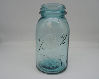 Vintage Aqua Blue Ball One Quart Jar
