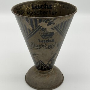 Vintage Luchs Messbecher Tin Measuring Beaker Cup -Germany - 1950