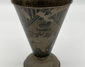 Vintage Luchs Messbecher Tin Measuring Beaker Cup -Germany - 1950