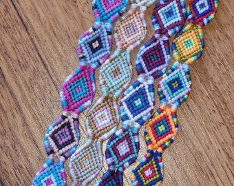 Pulsera de la amistad anudada, regalo único hecho a mano, accesorios, forma de diamante, pulsera con forma, regalos para ella, estilo hippie bohemio