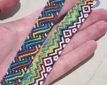 Pulsera anudada / Pulsera de la amistad / Hecha a mano / Regalo único / Accesorios / Joyería / Hippie / Boho / Ombré / Arcoíris