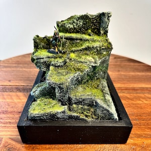 Rocks diorama, mini display, display shelf, diorama, handmade, display, shelf for minis, minis, art, diorama art, mini diorama