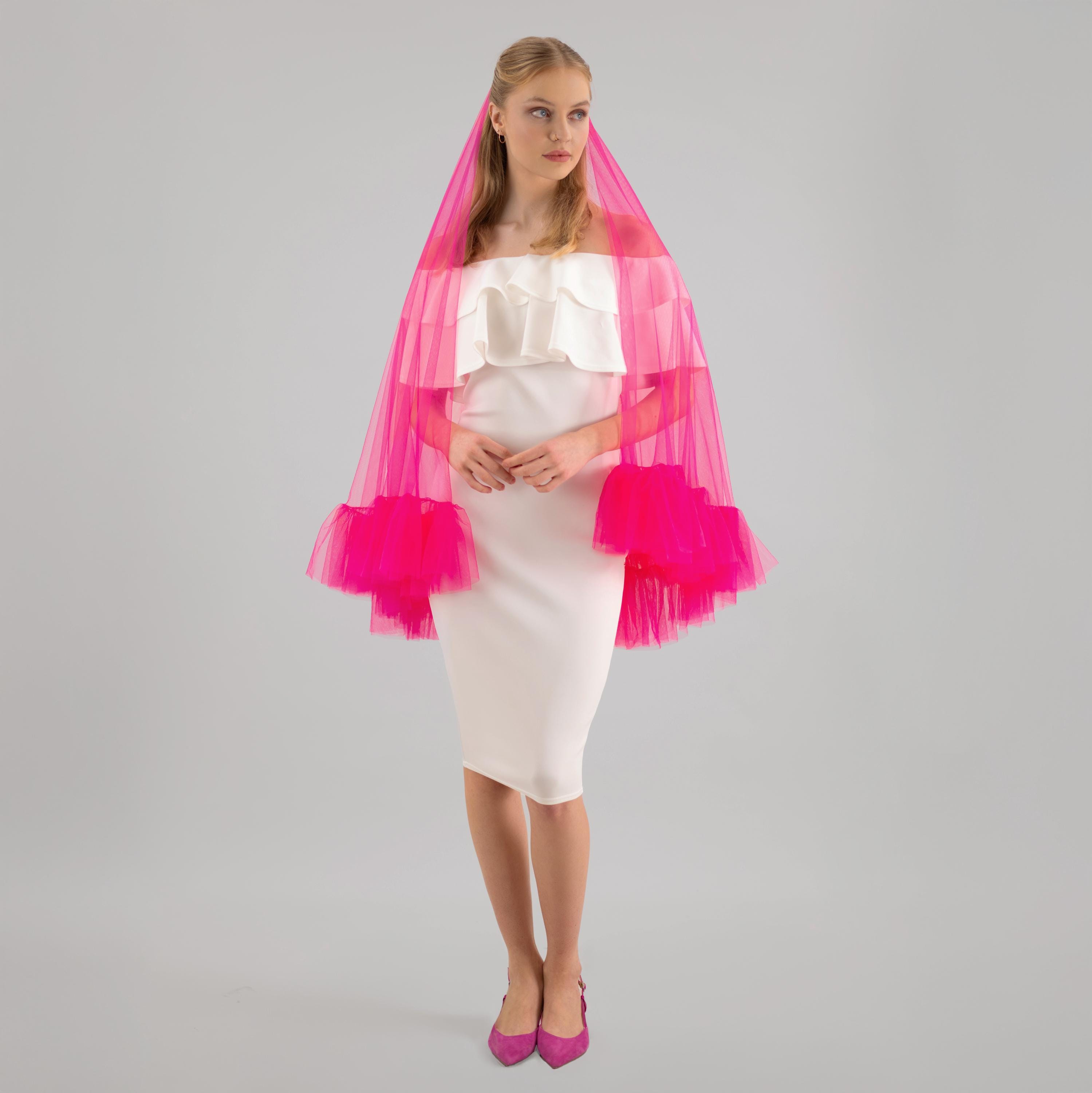 【新品】 NOTREémor tulle veil tops pink Hot Pink Ruffle Wedding Veil: Magenta Tulle Bridal Comb - Etsy