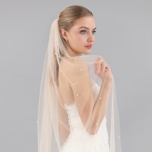 Pearl Veil, Champagne Color, Medium Dark Champagne Color Fabric, White Pearl Veil - Scattered Pearls, Gold Color Bridal Comb