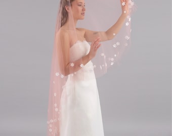 Blush Rosa Brautschleier: Tüll mit Weißen Blumen, Rose Goldkamm