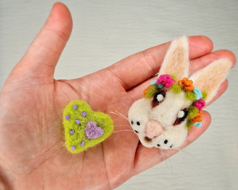 Brooches, Pins & Clips, Handmade 100% Wool Felt Rabbit Brooch, Bridesmaid, Christmas, Birthday Gift,Easter zdjęcie 6