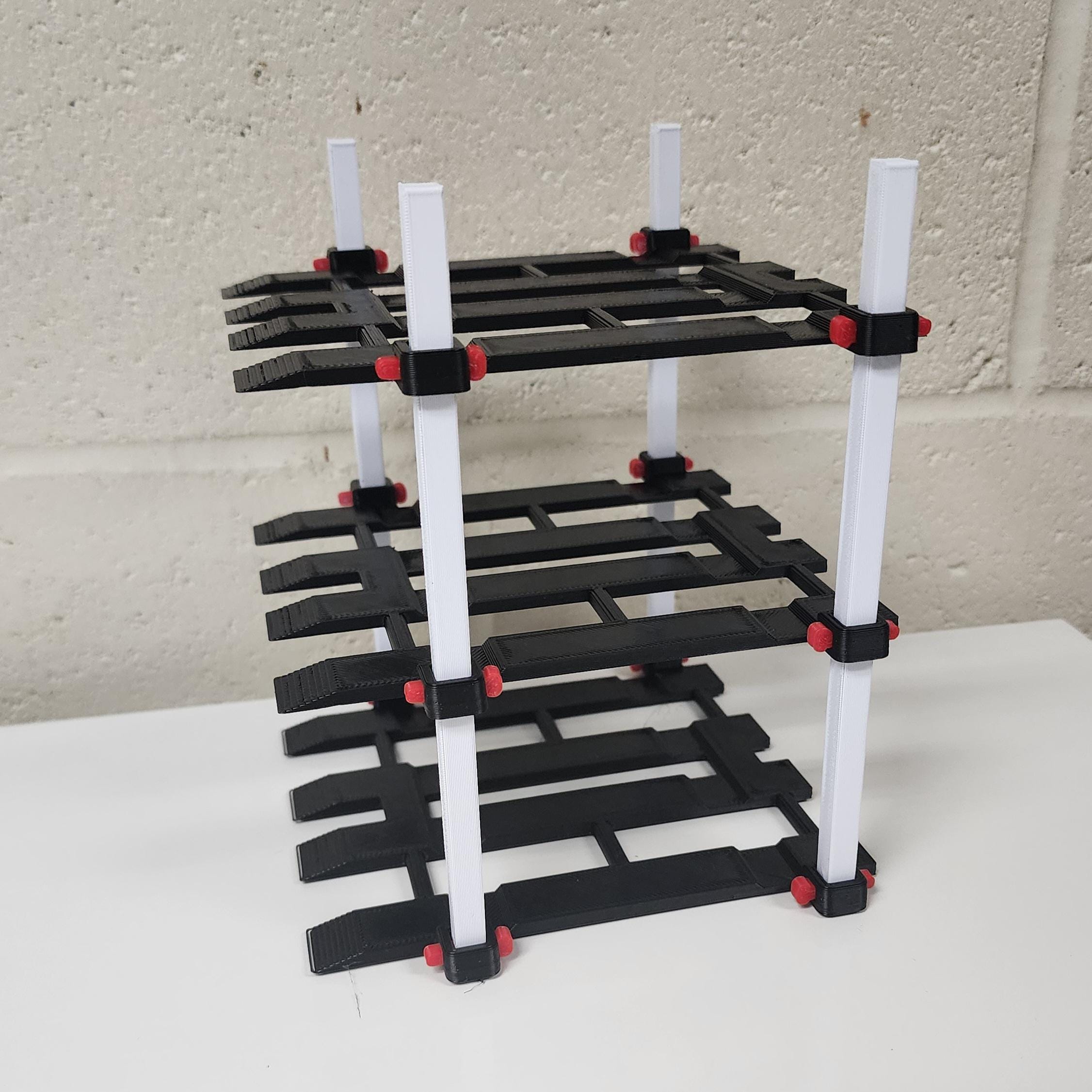 Sollevatore Auto In Pressofuso Scala 1:64 Per Espositore - Perfetto Per Hot Wheels E Altri Modellini