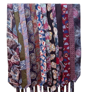 13X Corbatas vintage HALSTON III para hombre Corbata de seda Corbata abstracta floral