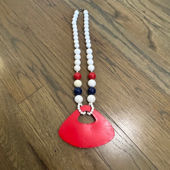 Vintage 70s/80s red white & blue beaded necklace - image 4