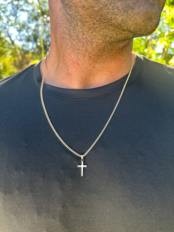 18Kメンズクロスネックレス、カトリックネックレス、クロスネックレス