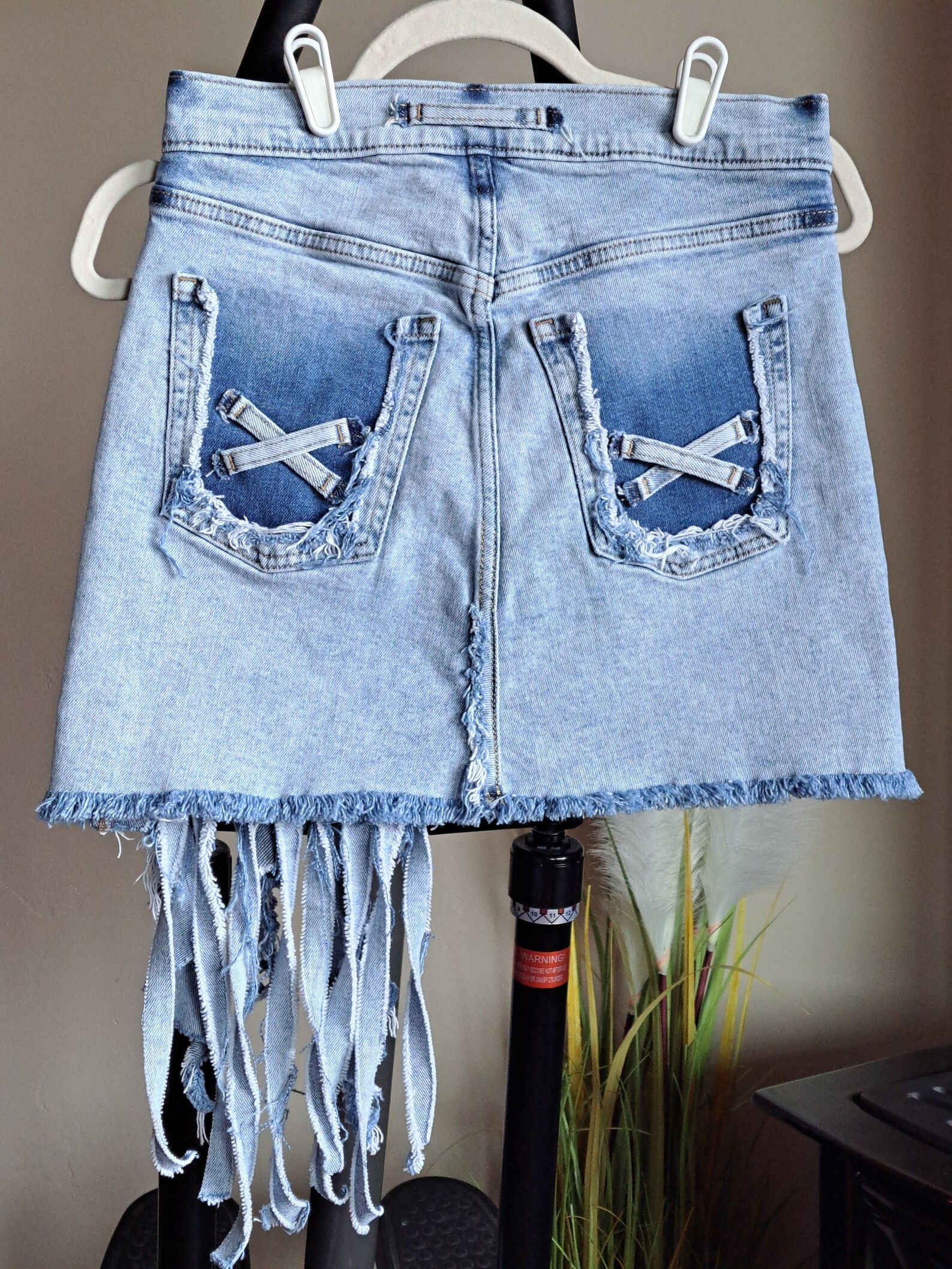 EMERY ROSE Women's Denim Ruffle Hem Pocketed Casual Mini Skirt | ChicGrl main image 1