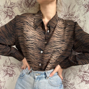Vintage brown shirt with animal print, women&#39;s long sleeve tiger blouse
