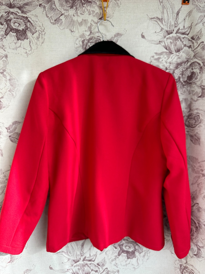 Blazer rojo vintage con detalles de terciopelo negro, elegante chaqueta de mujer de los años 90 imagen 7