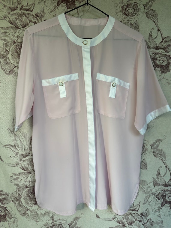 Vintage pale pink blouse with white satin trim, e… - image 8