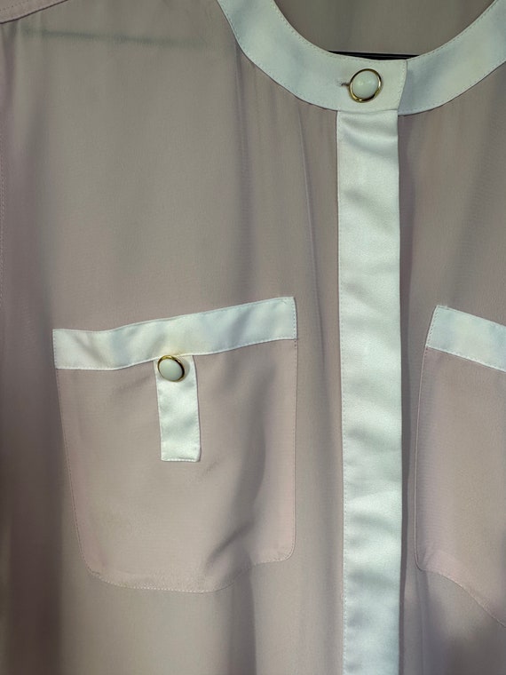 Vintage pale pink blouse with white satin trim, e… - image 7