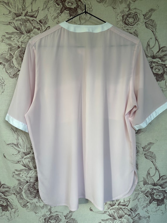 Vintage pale pink blouse with white satin trim, e… - image 9