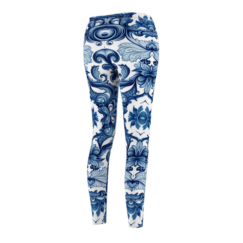 Conquer the fashion world with style: Exclusive Toile de Jouy Leggings A masterpiece of elegance image 5