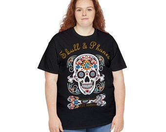 Verführerisches Trendsetter-Must-Have: Das "Skull & Phones" Fashion Statement Unisex T-Shirt