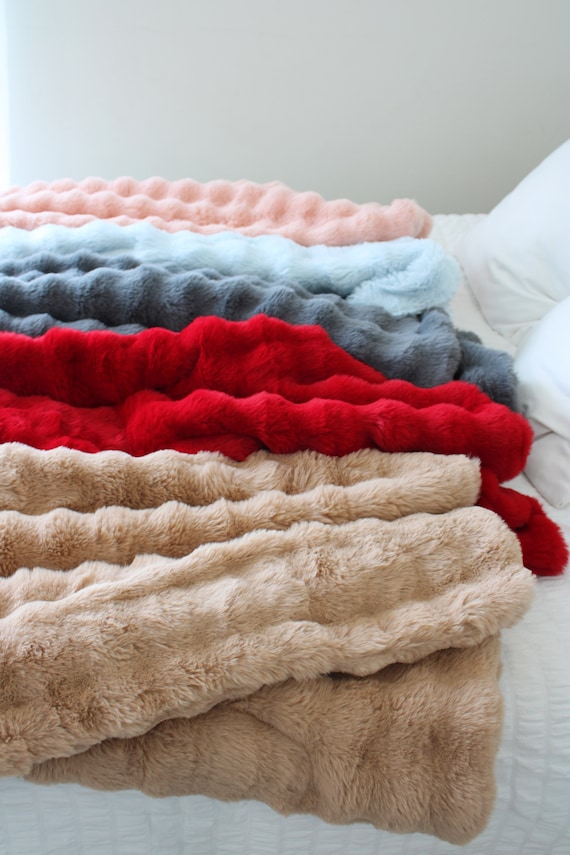 Red Minky Throw Blanket Soft Blanket Red Blanket Faux Fur Blanket Red Minky Blanket Thick and Plush Blanket Faux Fur Blanket Etsy