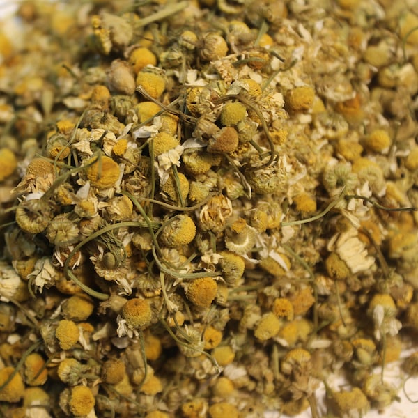 Organic Chamomile Cut & Sifted, Can be used as a Tea or for Physical issues such as a compress for Pink Eye