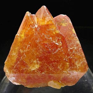FLASH SALE Rare Collectors Scheelite Crystal Deep Honey Color Pingwu Mine Scheelite Collector crystal Rare mineral honey scheelite crystal