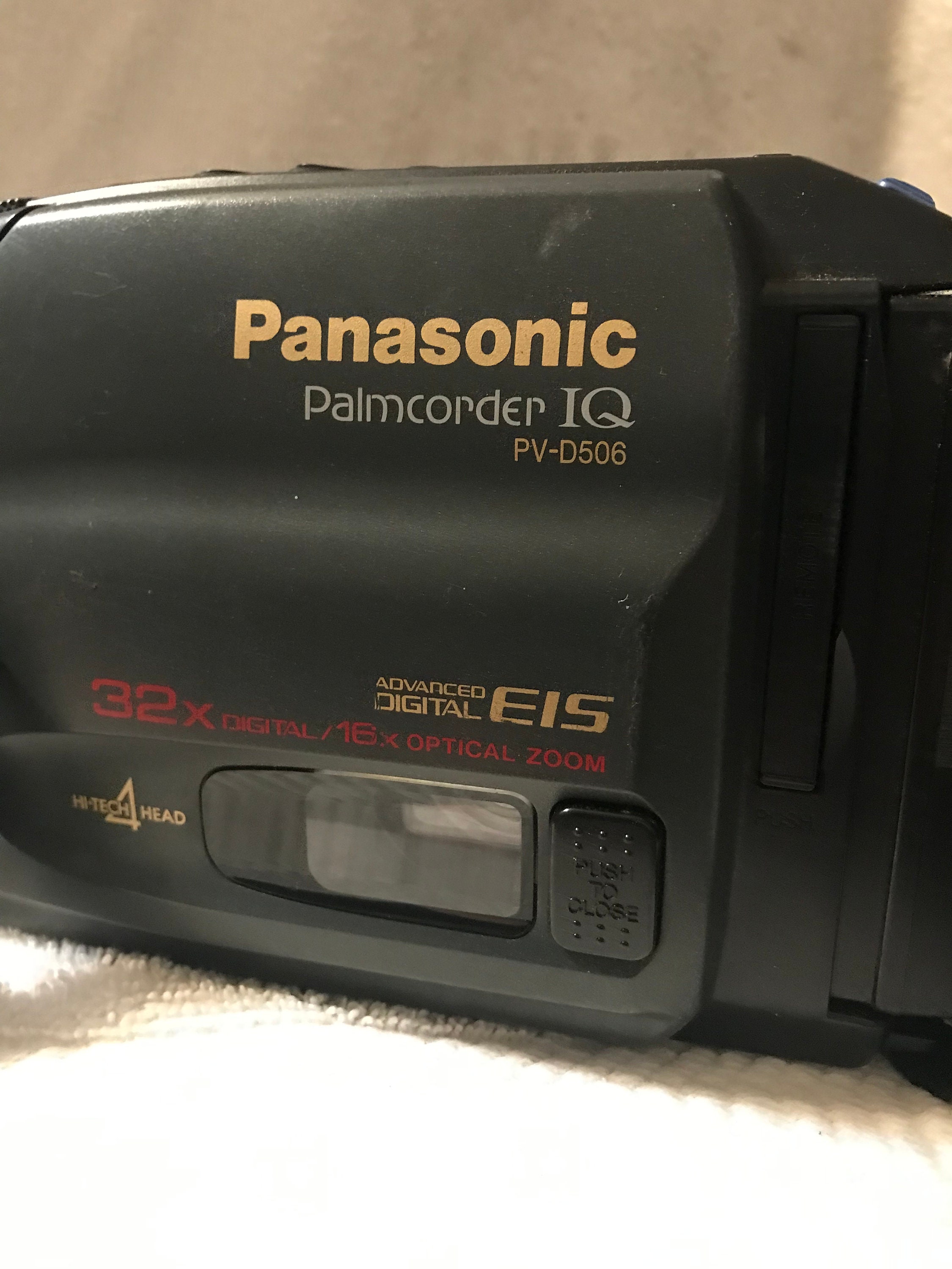Vintage Panasonic PV-IQ505D NTSC VHS Palmcorder IQ (PV-IQ505D