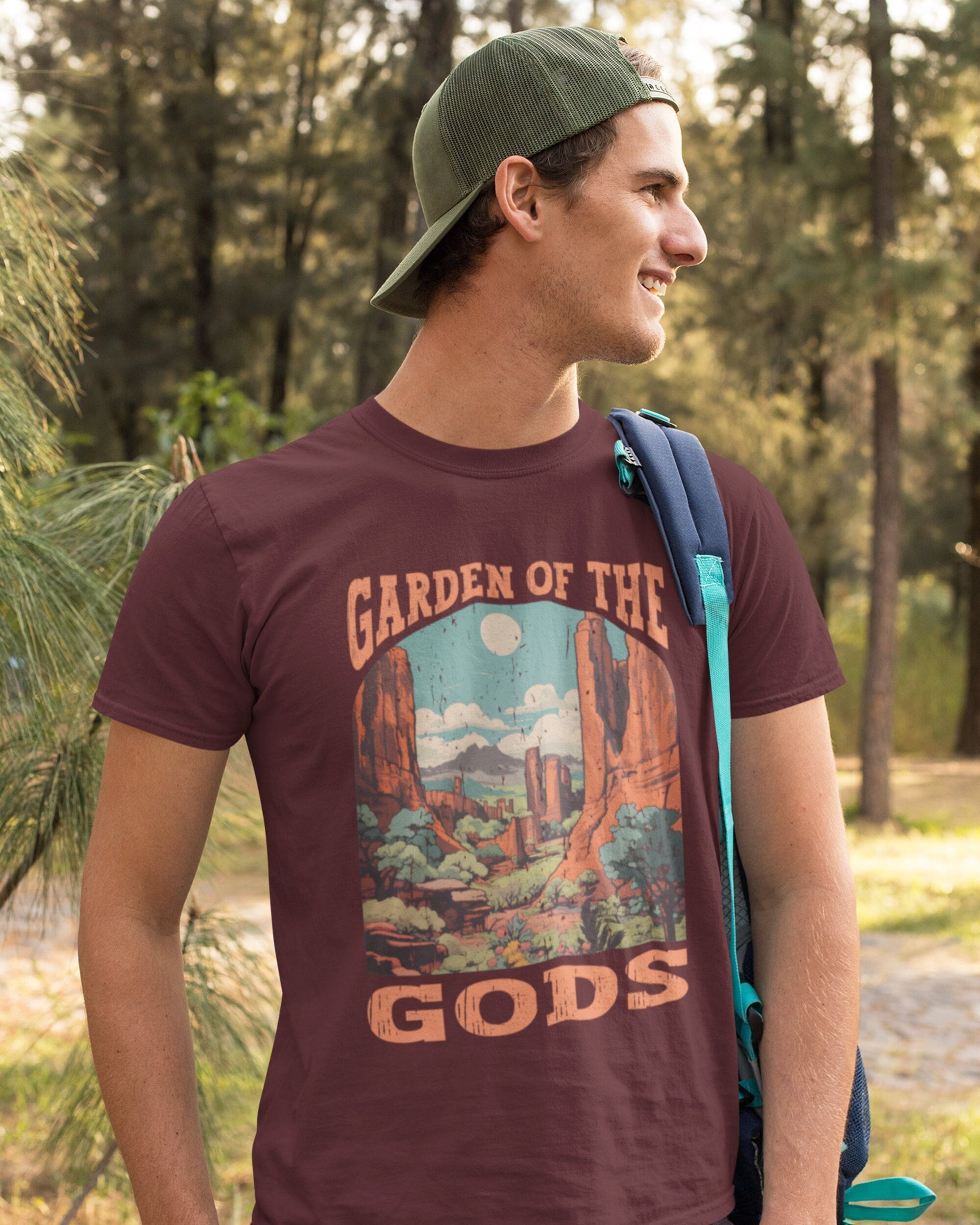 Unisex Hand-Painted of Garden of the Gods Colorado Hat Garden of the Gods Colorado Springs Comfort Colors Tee Shirt  main image 4