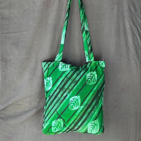 Tote bag / jute bag / jute bag with zipper with long handles made of African fabric