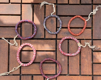 red, African bracelet / beaded bracelet made of recycled glass, hand-painted, beads from Ghana, friendship bracelet, partner bracelet