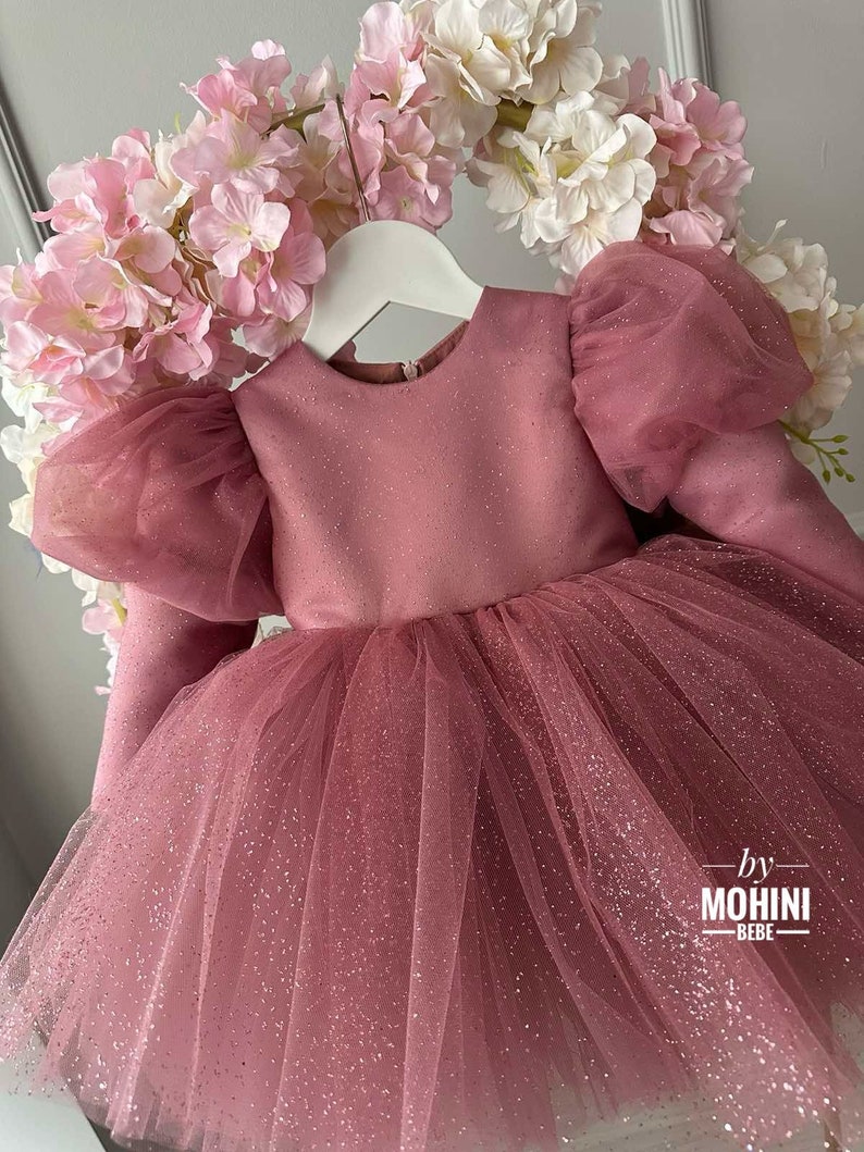 Robe pour fille scintillante rose poudré avec paillettes dorées, robe gonflée et scintillante pour tout-petit, tenue formelle pour bébé, reconstitution historique et robe de mariée image 2
