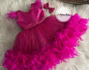 Superbe robe de fille bouffante fuchsia scintillante avec plumes, tenue en tulle fuchsia pour bébé, robe de princesse brillante, robe de soirée pour fille