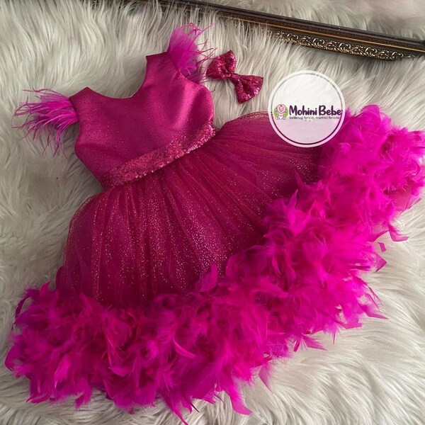 Outstanding sparkling fuchsia puffy girl dress with feathers, Fuchsia tulle outfit for babies, Shiny Princess gown, Formal dress for girl