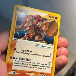 Carte Pokémon personnalisée Holo Gold Star Regirock
