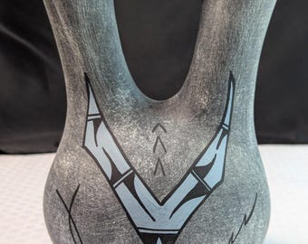 Native American Sundance Studio Pottery 8" Vase Southwestern Signed