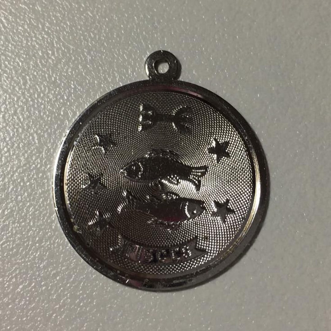 Vintage T.C. Sterling Silver Pisces Zodiac Medallion Pendant Charm - Etsy