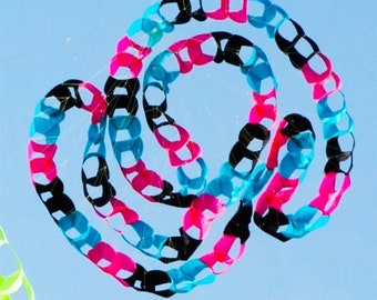 Grande queue de cerf-volant souple, trou de suspension en forme de serpent, anneau rotatif de couleur, tissu pour parapluie, 3D, 96 trous