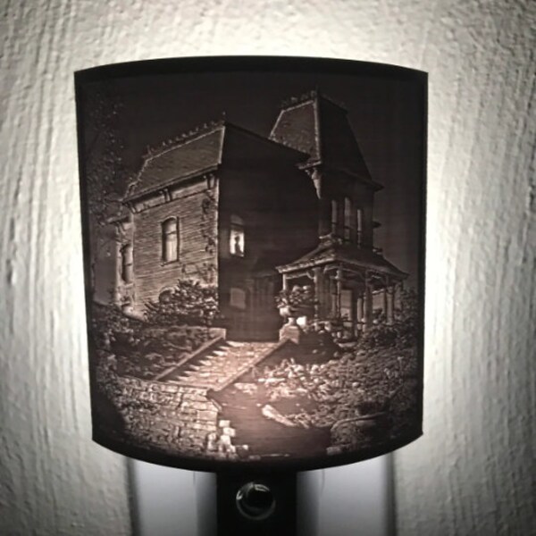 Fright Light- Psycho House Lithophane Nightlight