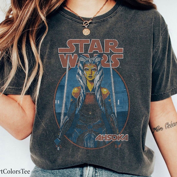 Classic Ahsoka Tano Twin Sabers Vintage Portrait Star Wars Shirt Family Matching Walt Disney World Shirt Gift Ideas Men Women