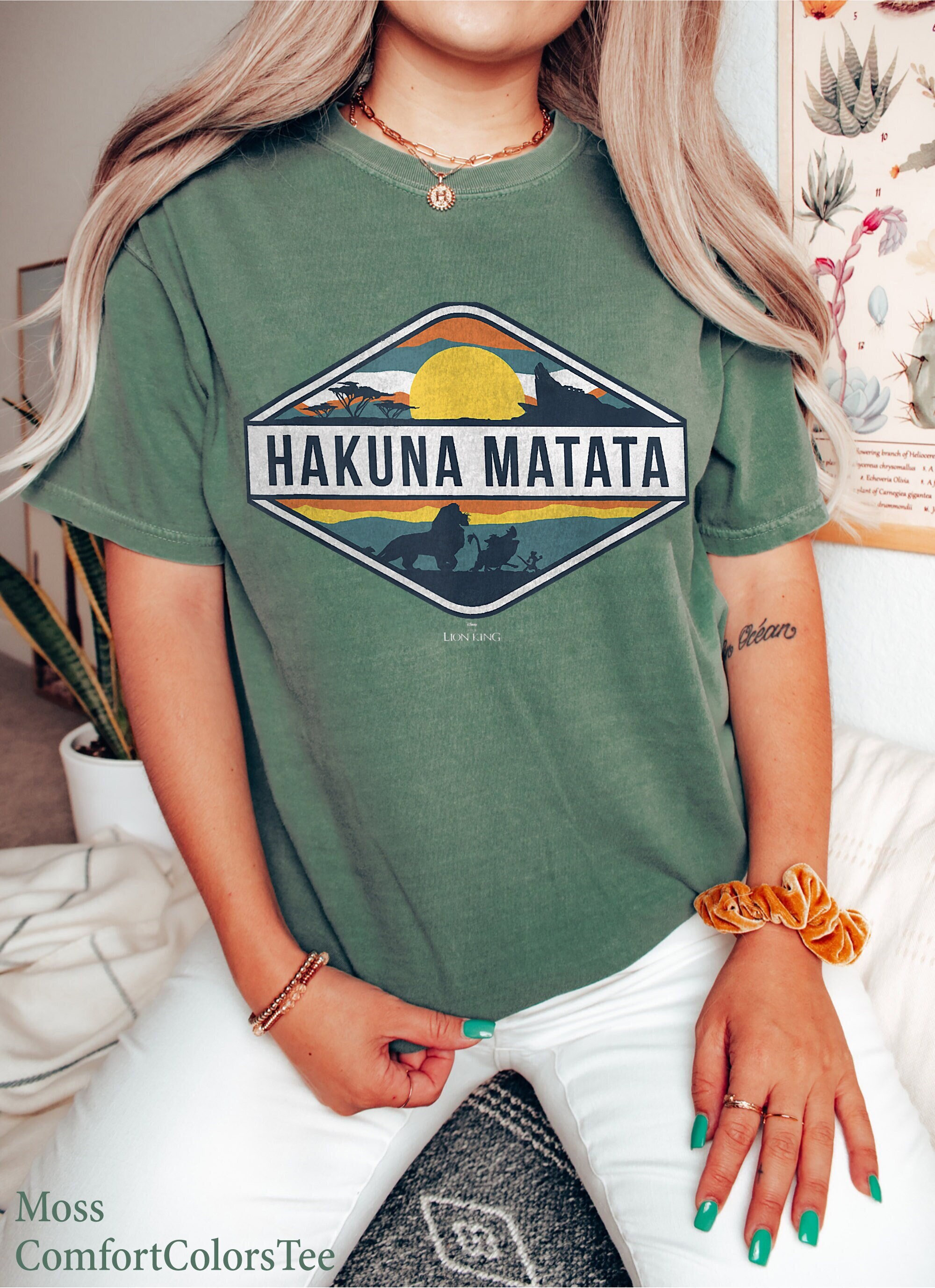 Hakuna Matata Shirt The Lion King T-Shirt Animal Kingdom, Disneyworld Tee, Disney Family Tee Great Gift Ideas Men Women
