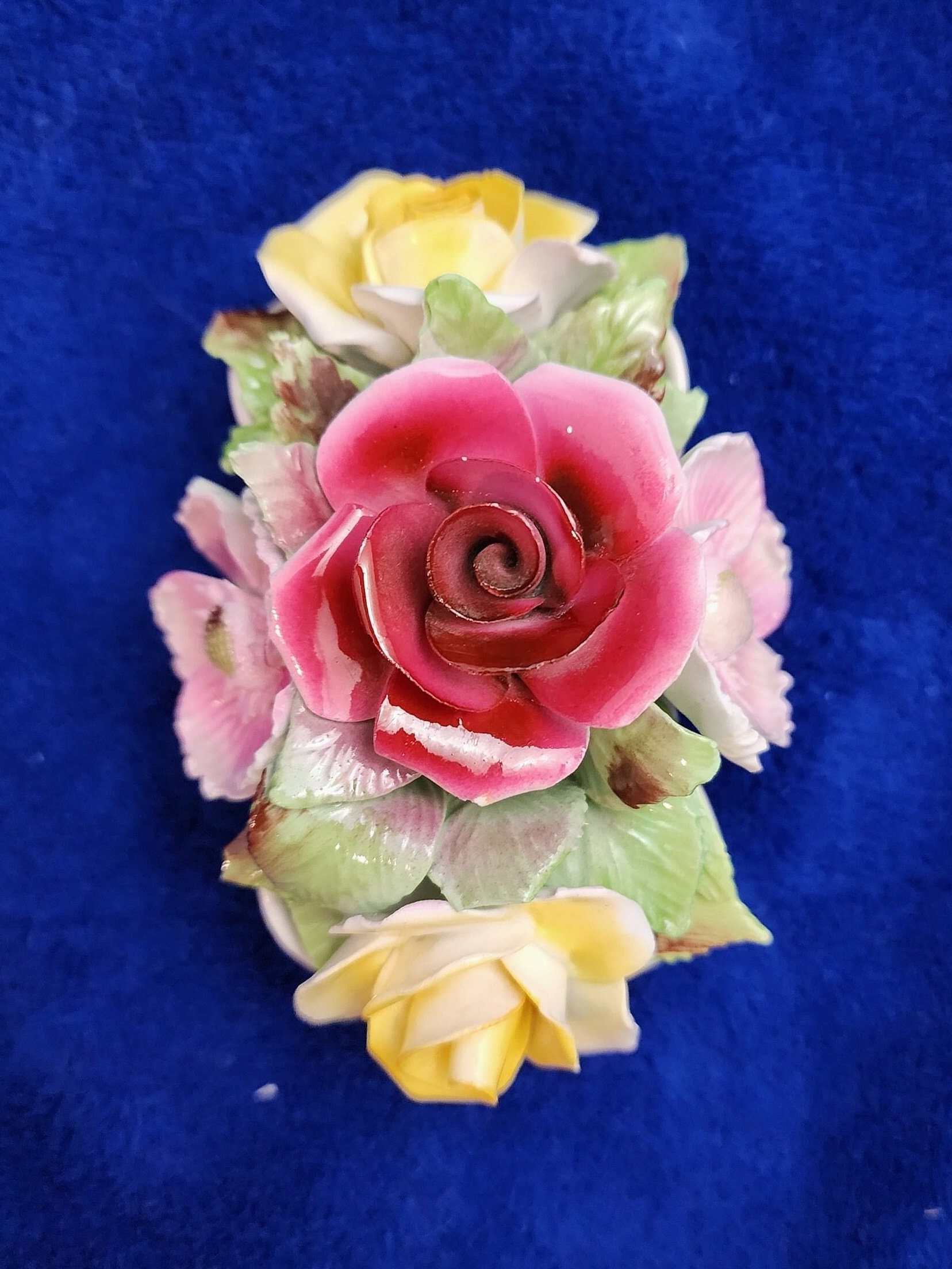 英国製陶花バラROYAL STRATFORD 8本＋ロイヤルダルトン2本