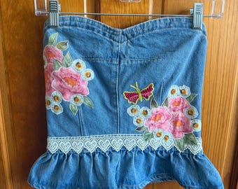 Upcycled Denim Corset Top – Cottagecore Floral Appliqué Bustier, Strapless Jean Top with Lace Ruffle, One of a Kind