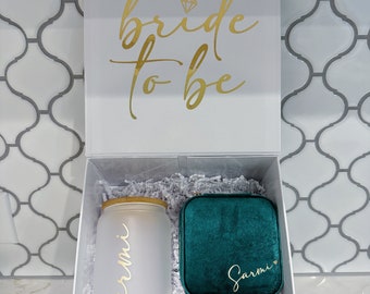 Bride to Be Gift Box, Bridesmaid Proposal, Personalized Gift Box, Bridal Shower Gift Box, Customized Engagement Gift, Gifts for Her