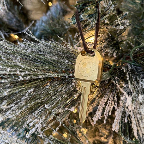 Vintage BMW Christmas Ornament - E30 Key