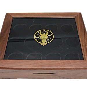 Walnut 12-Coin Display Case: Collectible Coin Storage Box