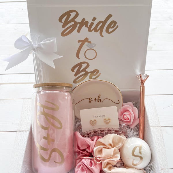 Personalized Bridal Gift Box | Bride To Be Gift | Bridal Shower Gift | Engagement Gift for Bride | Custom Wedding Gift Box | Future Mrs Gift
