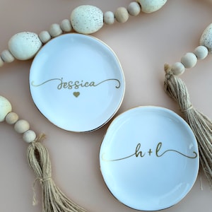 Personalized Jewelry Dish, White Ring Dish, Jewelry Dish engagement, Custom Jewelry Dish, Wedding ring dish, Jewelry dish for graduation