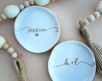 Personalized Jewelry Dish, White Ring Dish, Jewelry Dish for engagement, White Jewelry Dish, Custom Jewelry Dish, Wedding ring dish