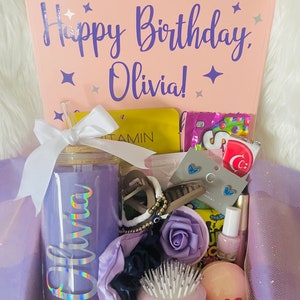 Personalized gift box for Teen, Girl, Friend, Custom gift box for teen, girl, her, Custom Birthday box for girl, teen, friend, Girl Gift Box