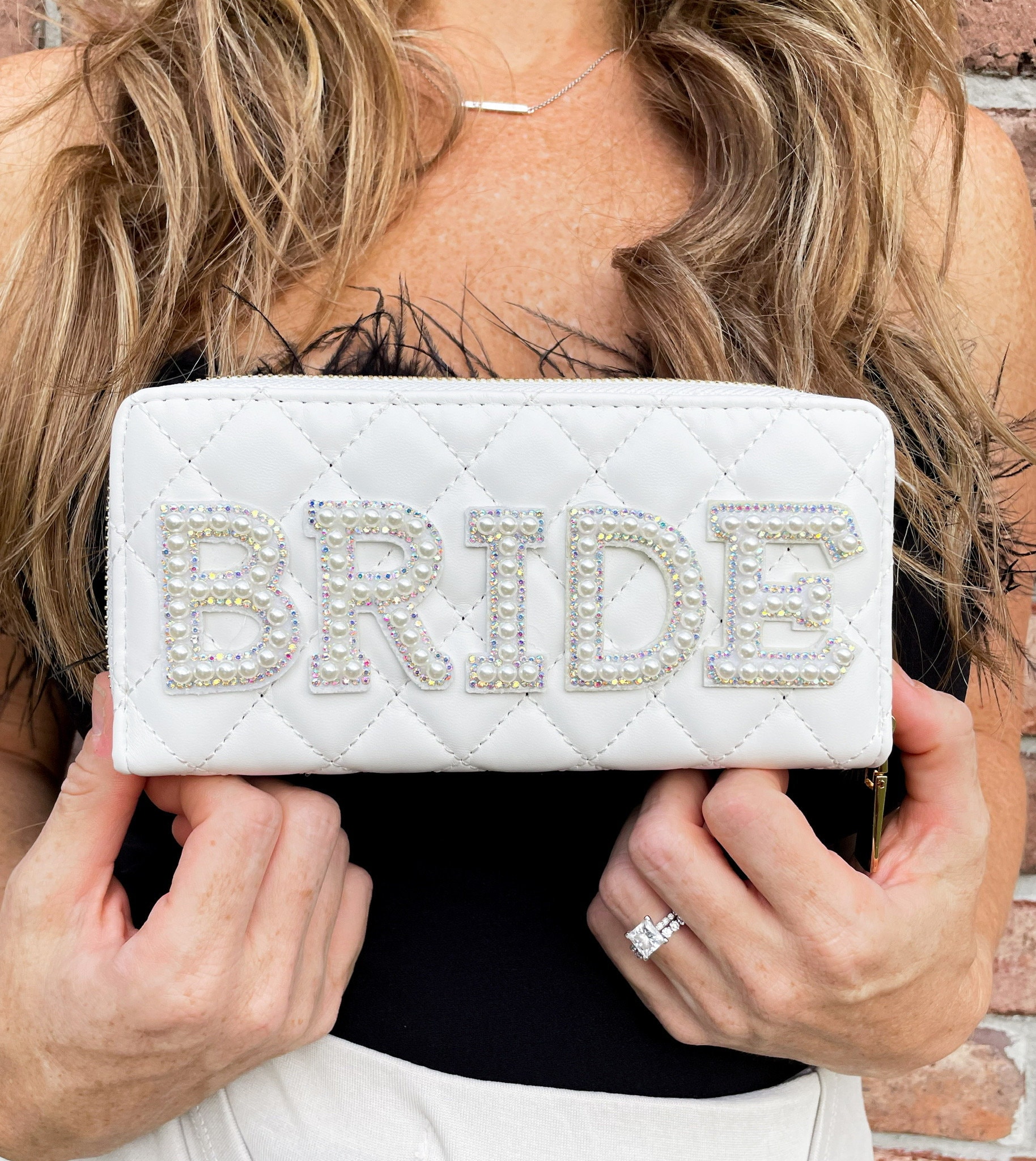 Bride clutch aldo sale